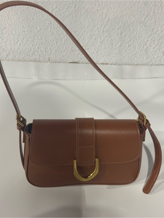 Madison West Handbags - Madison West Brown Leather Shoulder Bag with Gold Hardware